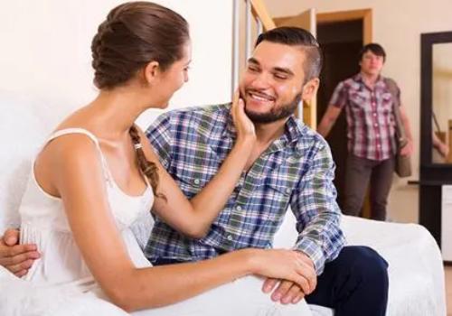 女方无工作抚养费怎么承担责任